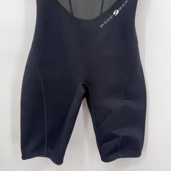 Deep See 2/2 Kids Shorty Wetsuit — Black & Gray, Size 5–6 - Picture 7 of 12